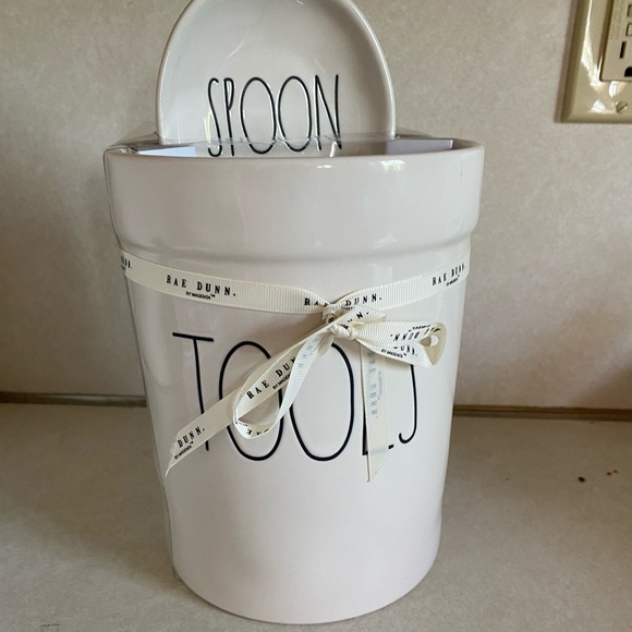 Rae Dunn spoon rest and utensil holder - Picture 1 of 1